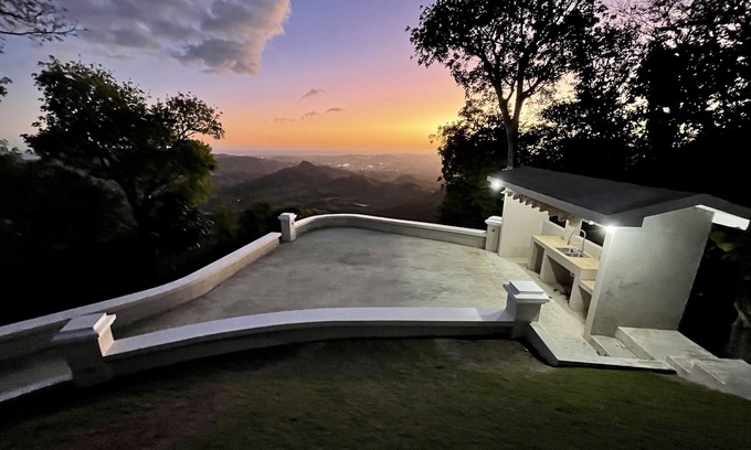 Asomante Cottage | LA CASITA - Cozy retreat on top of PR mountains with stunning south coast views!