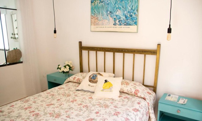 Colon House | La casita uno y dos