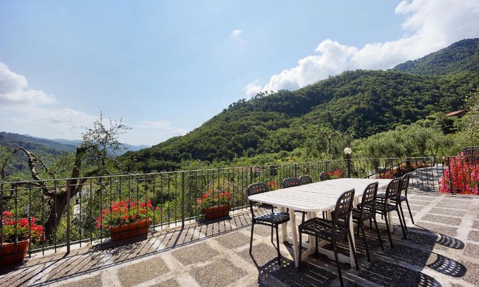 Rossi Apartment | La Cicala 5