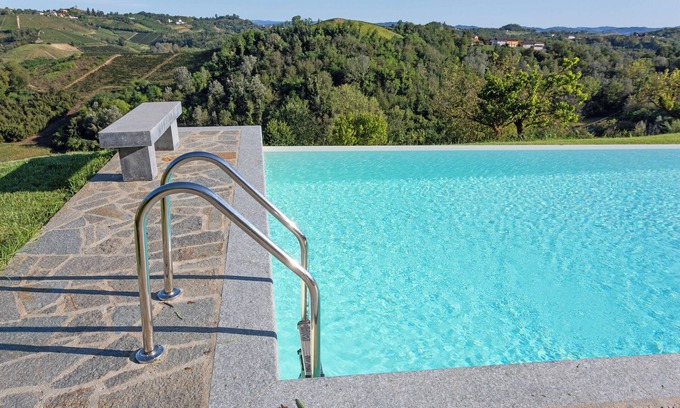 Mombercelli House | La Dolce Vita, house in the Monferrato region with stunning panoramic views.