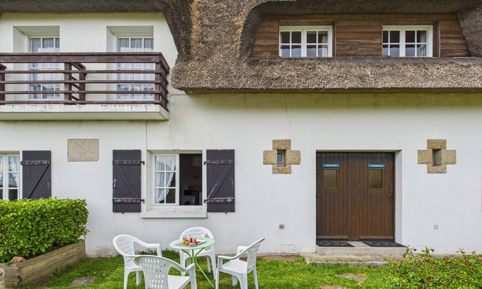 Guilvinec Ski Chalet | La Frégate – For 4 in a Cottage with Garden