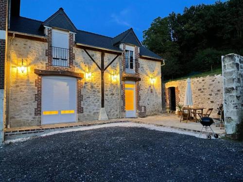 Vauxaillon House | La Grange des Richebourgs