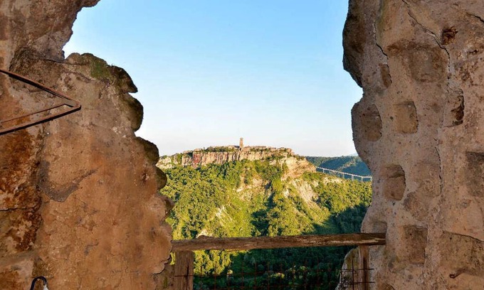 Lubriano Bed & Breakfast | La Grotta Su Civita