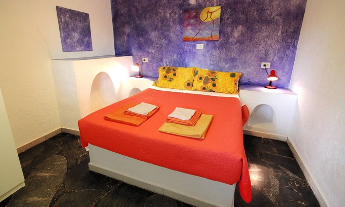Ferma Apartment | La Luna Blu Apartment "Pappagallo", sea view, 500 meters from the beach