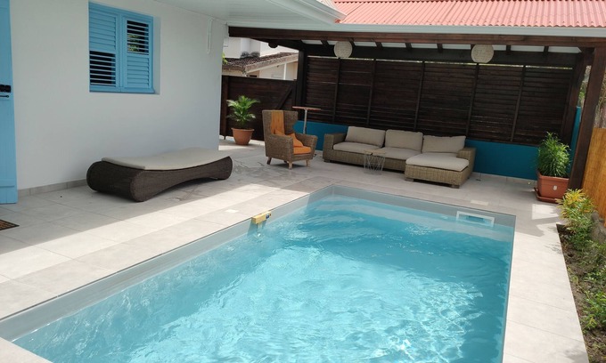 Le Carbet House | La Maison Bleue with private pool at Carbet in Martinique
