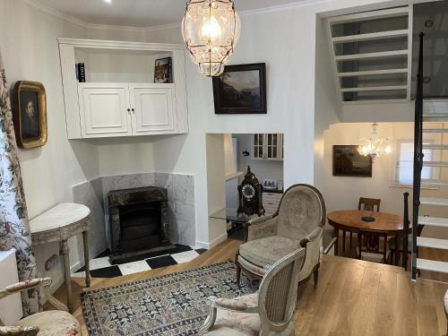 Sint-Lambrechts-Woluwe Apartment | La Maison des Sources