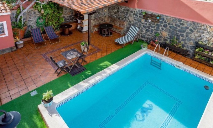 Bajamar House | La Marea by Interhome