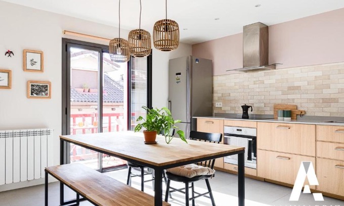 Hondarribia Historic Center Apartment | La Muralla by Basquelidays
