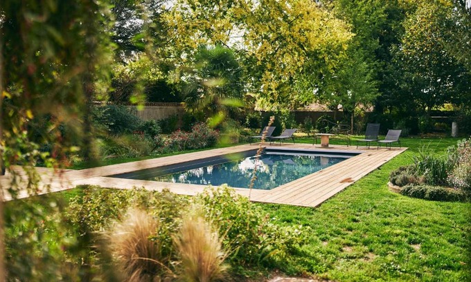 Maillezais Bed & Breakfast | La Parenthèse Entre Abbaye et Venise Verte