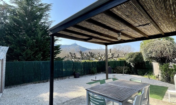 Vallon-Pont-d'Arc House | La Pausa Comfortable individual cottage near river and village