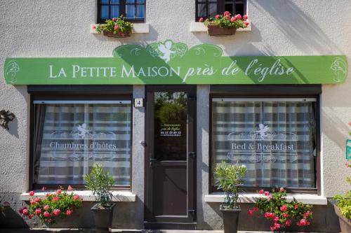 Meillac Bed & Breakfast | La Petite Maison près de l'Eglise