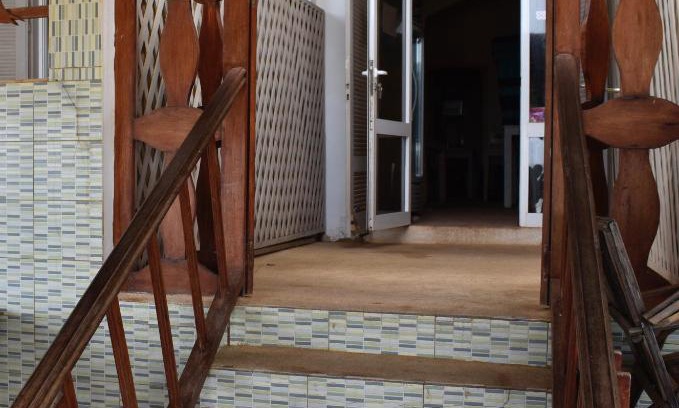 Popenguine Bed & Breakfast | La Pirogue