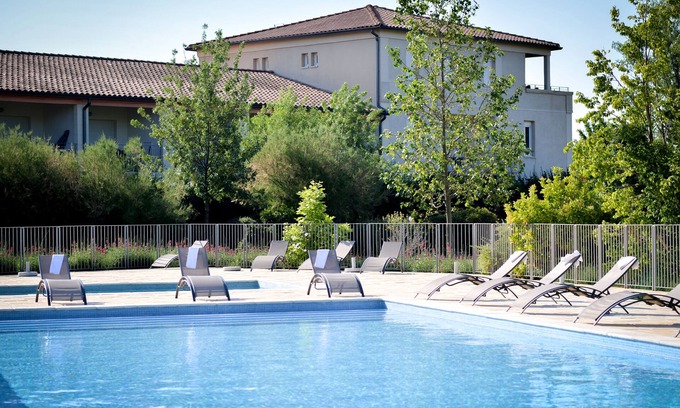 Azille Apartment | La Résidence du Château de Jouarres