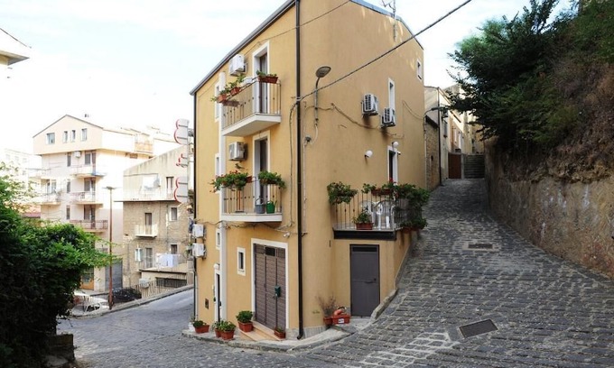 Piazza Armerina Hotel | La Regina di Saba