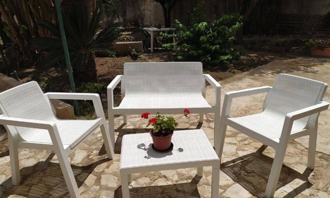 Alcamo Apartment | La Rugiada - with private garden Studio apartment