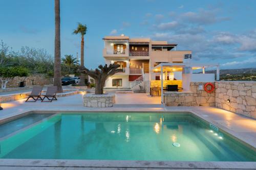 Xiro Chorio Villa | La Serena Residence & Farm with Heated Pool