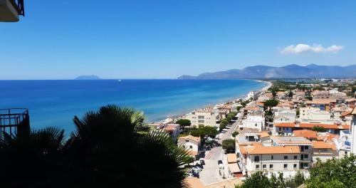 Sperlonga Apartment | La terrazza sul mare, centro storico di Sperlonga