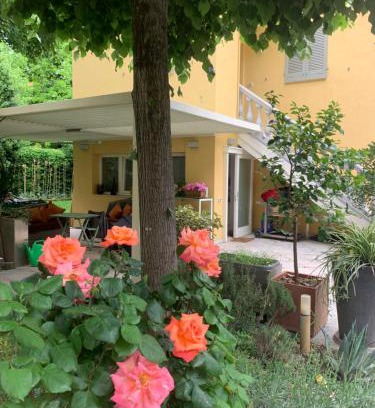 Old Town House | La tua casa con giardino a 2 passi dal centro
