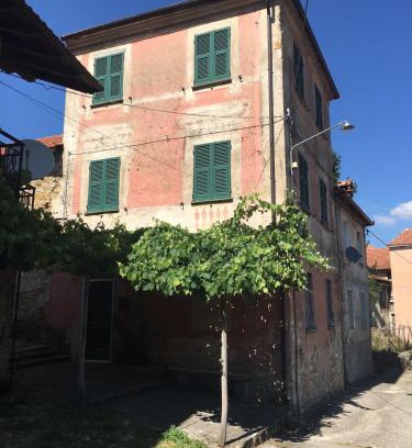 Mongiardino Ligure House | La Vera Pace