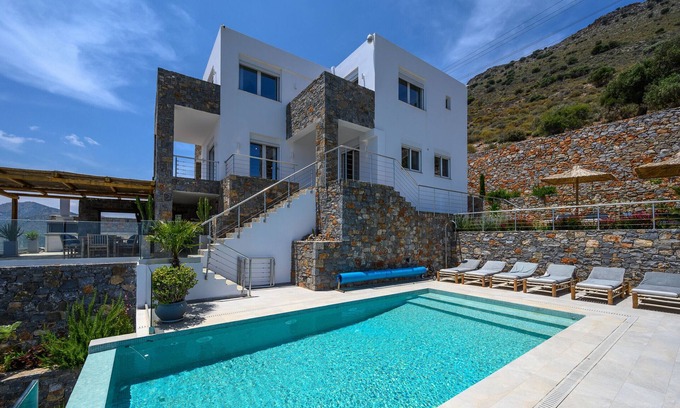 Kounelion Villa | La villa-Havgas for 10 , pool , Elounda Crete