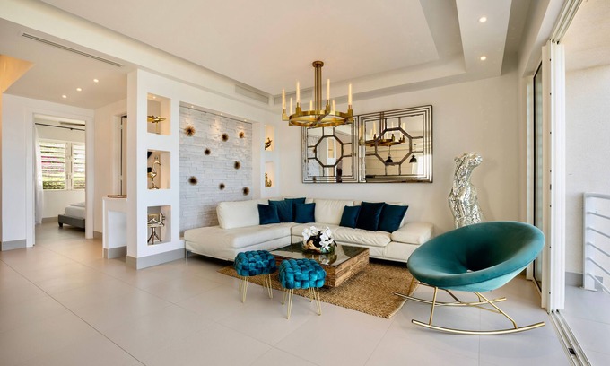 Indigo Bay Villa | La Vue SXM - Modern Oceanfront Villa (+ Chef Services!)