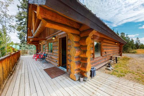 Lac Le Jeune House | Lac Le Jeune at Cabin 29 and 30