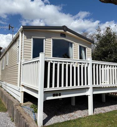 Otterton Apartment | Ladram Bay, 2 Bedroom, Pet Friendly, Wi-Fi, Sleeps 6