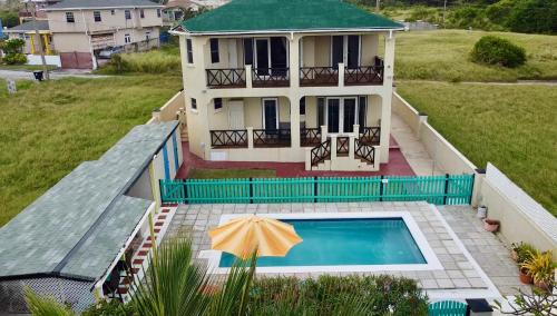 Bayfield Villa | Lailamar Villa, Ocean view, Pool & AC - Ground Floor