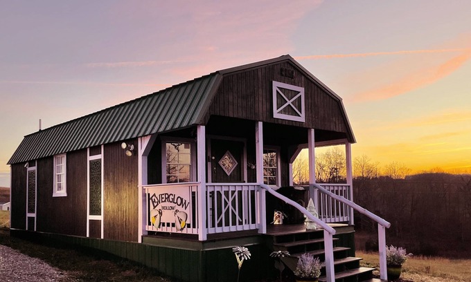 Nancy House | LAKE CUMBERLAND Get-a-Way! Charming House. BOAT RAMP NEARBY - Wifi - RV Hookups