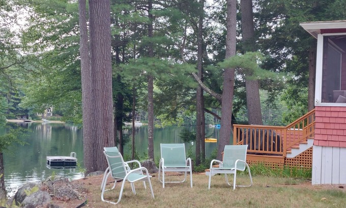 Swanzey House | Lake Front Bldg. Friendly Secluded/Wooded w. 6 Bedrms