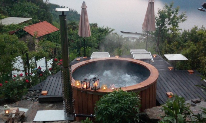Maccagno House | Lake Maggiore - Maccagno : Whirlpool and Spa - Private Sauna - Breathtaking view
