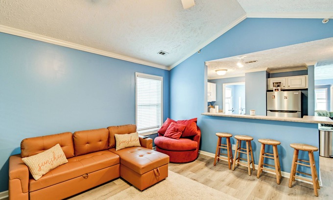 Westover Condo | Lake & Pool Access, Home Gym: Fayetteville Condo!
