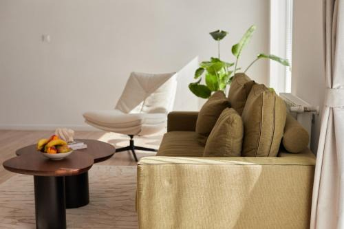 Frumusani Resort | Lake side story