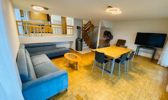 Goldswil Apartment | Lake View Apartment - 12