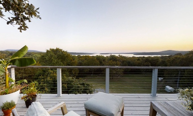 Cookson House | Lake View! Enjoy beautiful Lake Tenkiller with lots of room and plenty of style!
