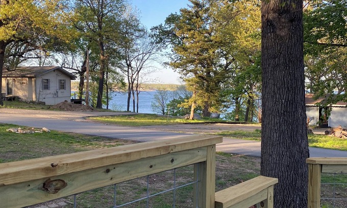 Disney Cottage | Lake view in Disney! Ride to trails; 1/2 mile to boat ramp. New remodel!