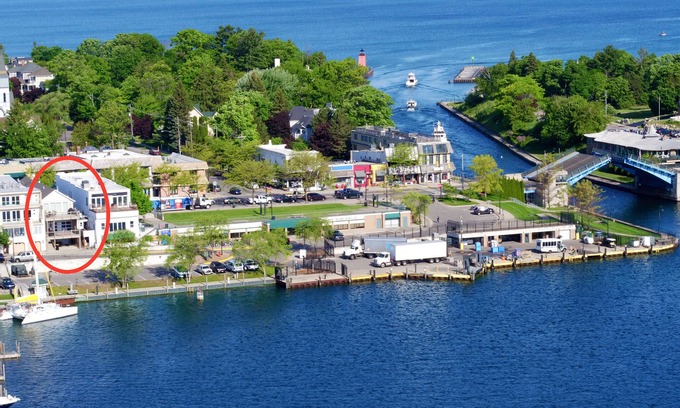 Charlevoix House | Lake View Luxury Suite ~ Downtown Charlevoix Marina District