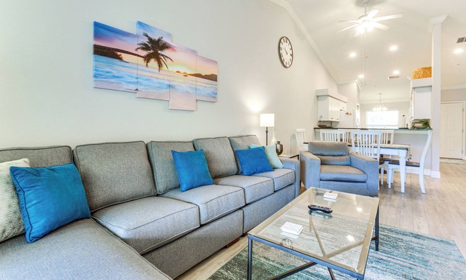 Estero Condo | Lake View & Screened Balcony: Estero Getaway!