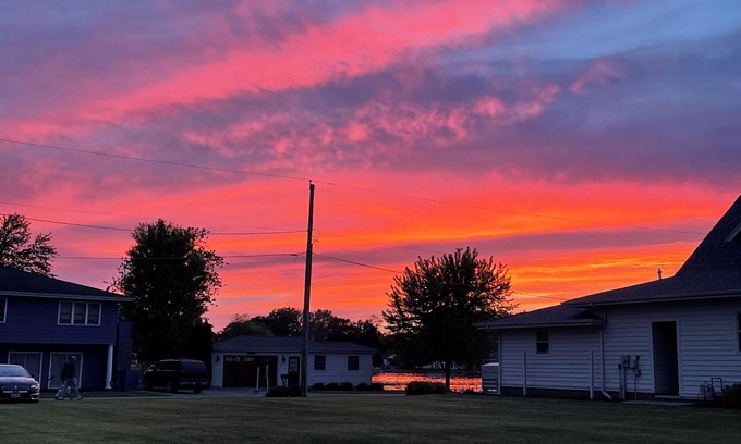 Enchanted Hills House | Lake Wawasee Channel Home. 3 Bedrooms, 2.5 Baths. Sleeps 9.