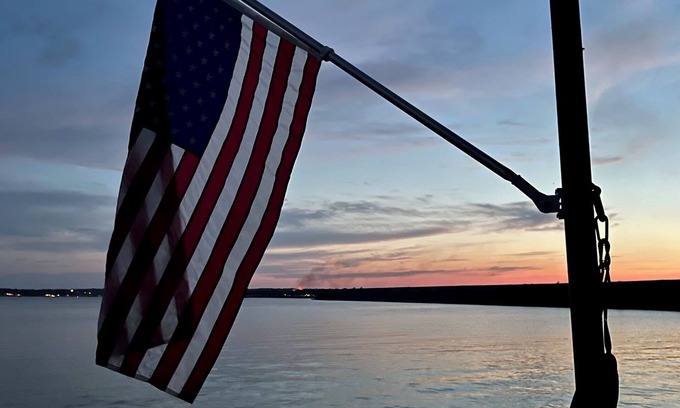 Nocona Cabin | Lakefront 3 bedroom/2 bath Log Cabin with Dock, Deck & Amazing Sunset Views!
