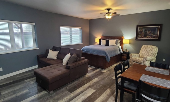 Nikiski Apartment | Lakefront Ensuite Retreat/Full Kitchen, Private Entry, & Lake Access