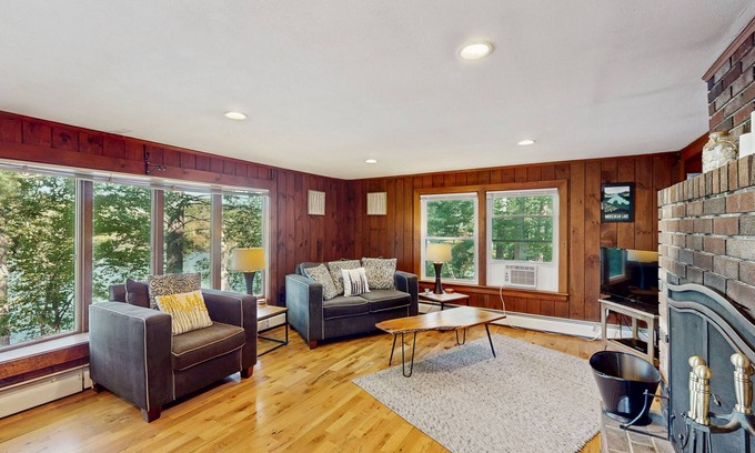 South Sanford House | Lakefront home with seasonal dock & deck - close to trails & ocean beaches