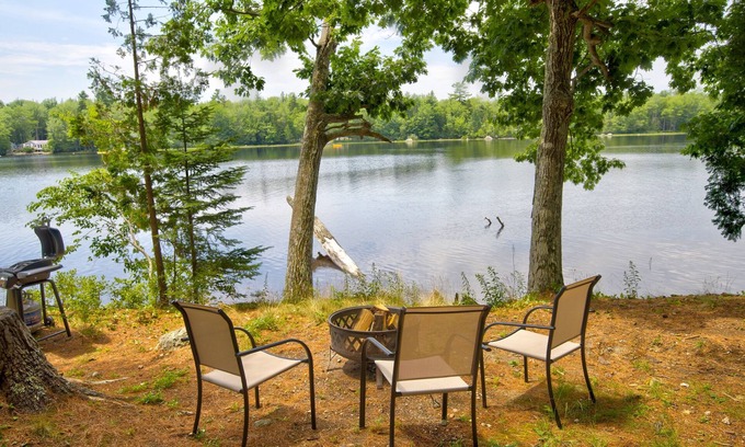 Orland Cabin | Lakefront Loon Tiny Cabin @ Getogether Stays