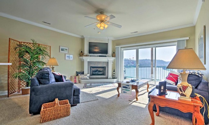 Camdenton Apartment | Lakefront Ozark Condo with Balcony and Seasonal Pool!