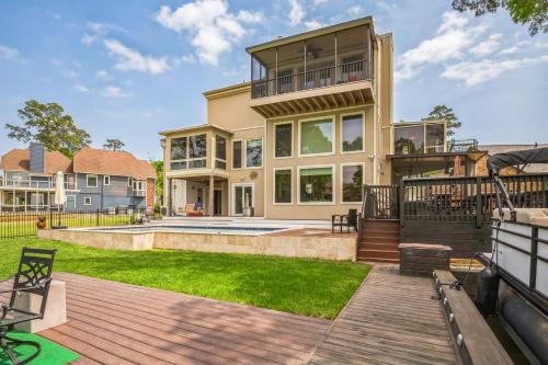 Walden on Lake Conroe House | Lakefront Retreat with Pool, Hot Tub & Dock home