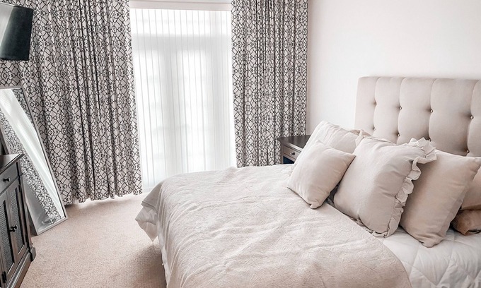 Culver Condo | Lakeside Luxury Condo Walk to Beach & Downtown Culver