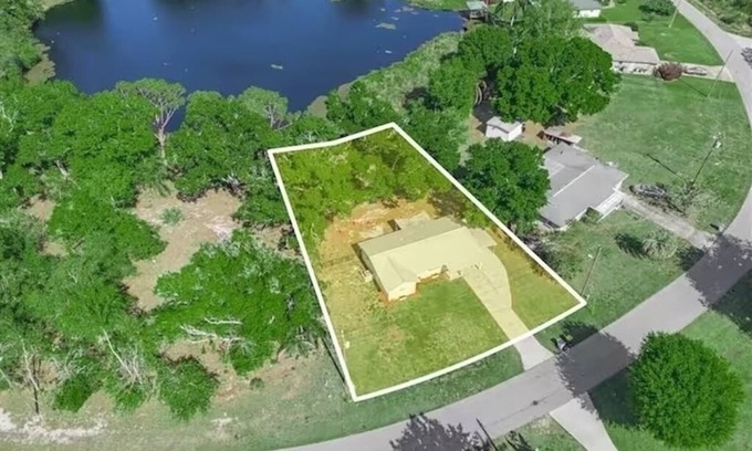 Sylvan Shores House | Lakeside Serenity – Updated Home w/Stunning Views