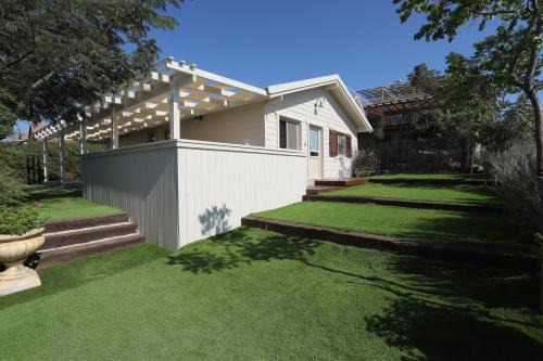 Ne'ot Golan Apartment | Lakeside Terrace
