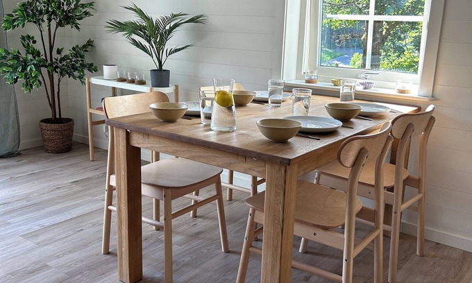 Sjuntorp Villa | Lakeview spacious family home