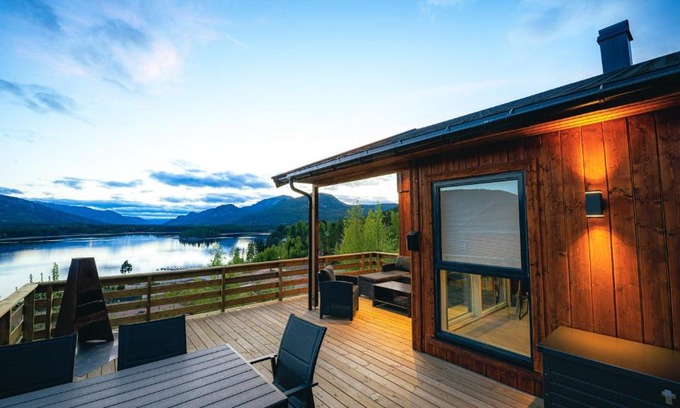 Kviteseid Ski Chalet | Lakeview Vrådal Hyttegrend